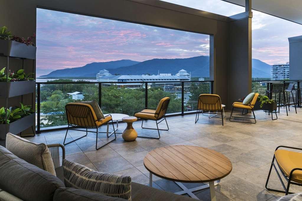 Oaks Cairns Hotel Ristorante foto