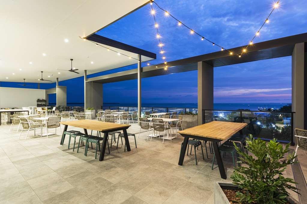 Oaks Cairns Hotel Ristorante foto